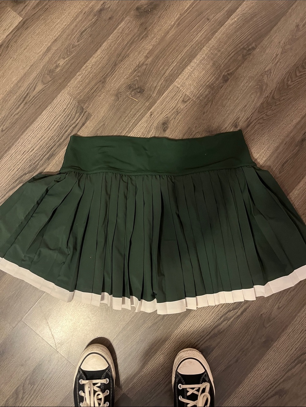 Aerie Dark Green Pleated Mini Skirt with White Hem - Picture 3 of 4